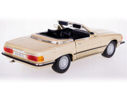 Bburago Mercedes Benz 450 SL 1:32 (1977) zlatá